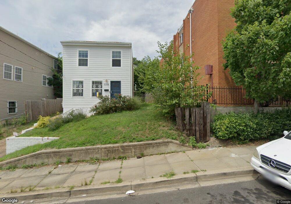 5200 E St SE, Washington, DC 20019 - photo 1