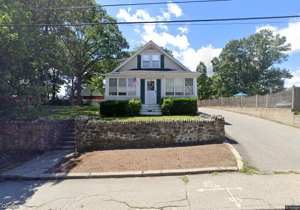 8 Sampson St, Methuen, MA 01844 - photo 1