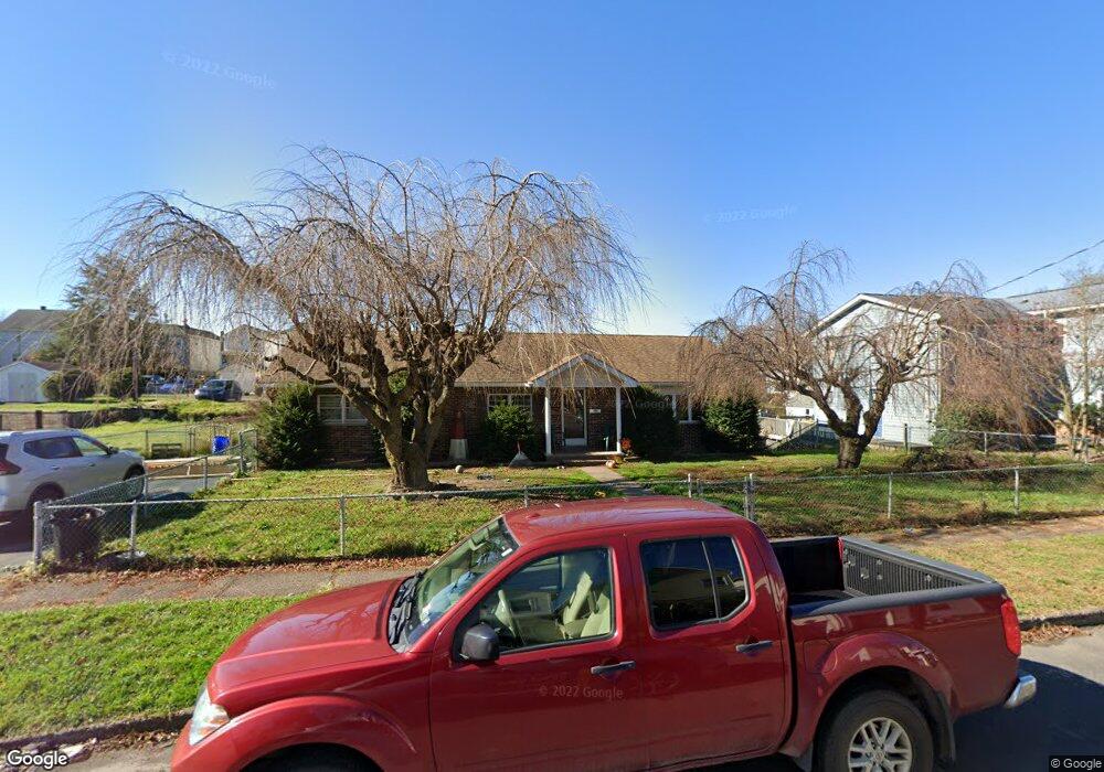 127 Center St, Nanticoke, PA 18634 - photo 1