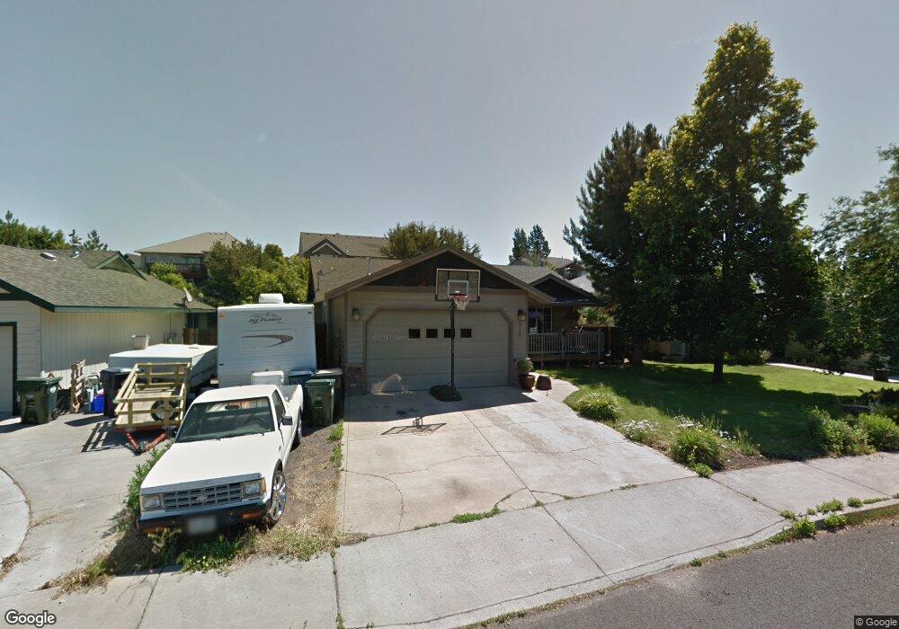 3148 NE Weeping Willow Dr, Bend, OR 97701 - photo 1