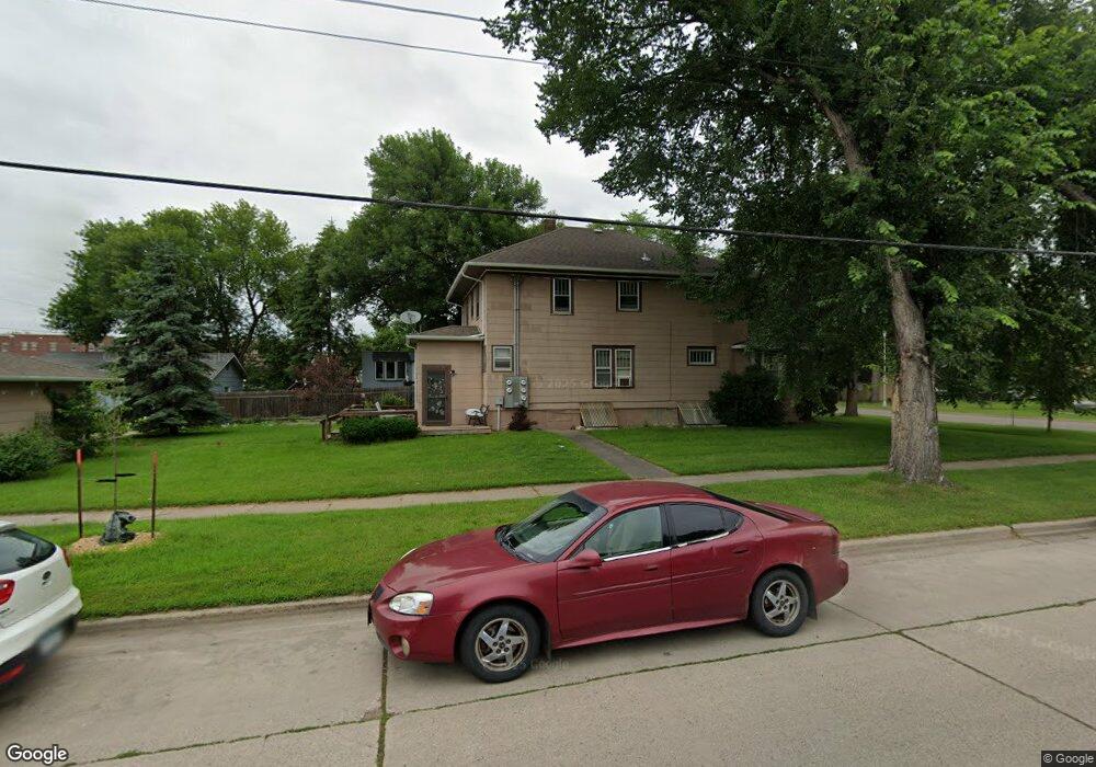 1102 14th St N unit 2, Fargo, ND 58102 - photo 1