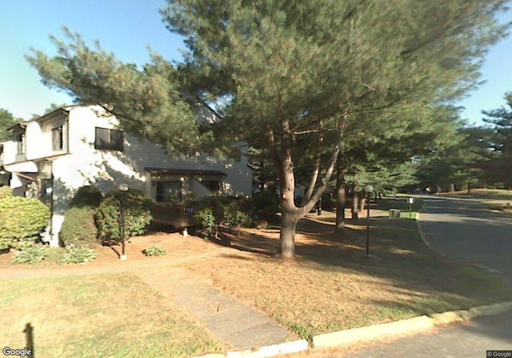 122 Cypress Rd, Newington, CT 06111 - photo 1