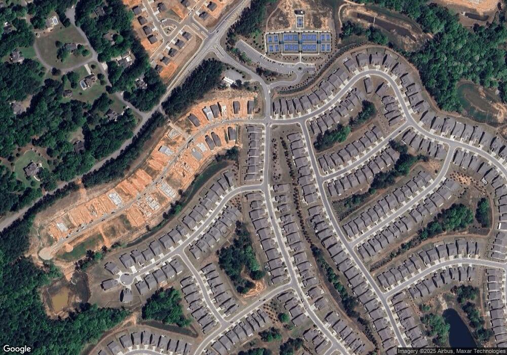 196 Chatuge Dr, Hoschton, GA 30548 - photo 1