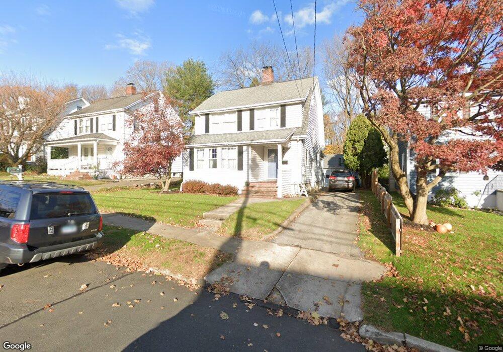 20 Olmstead Place, Norwalk, CT 06855 - photo 1