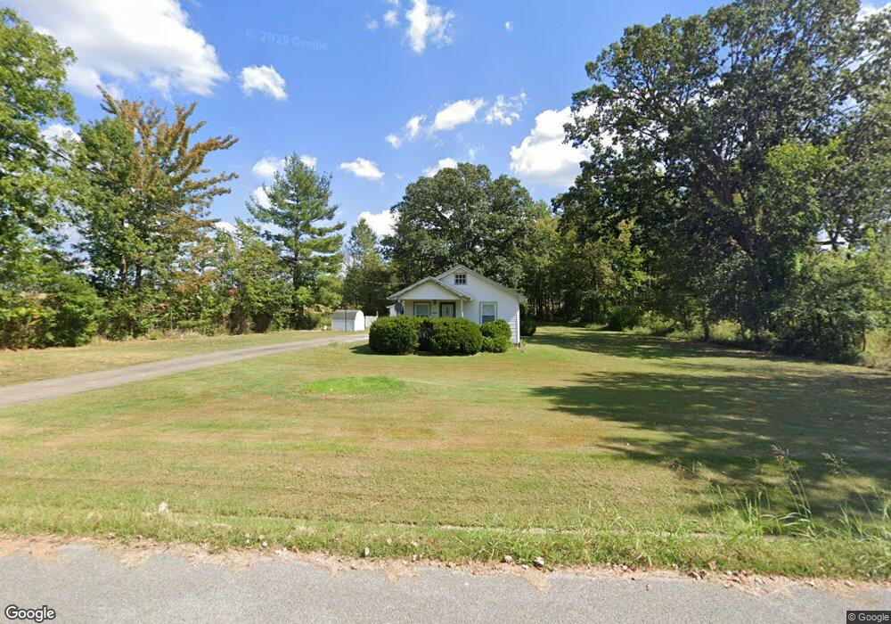 9101 Maple Rd, Louisville, KY 40229 - photo 1