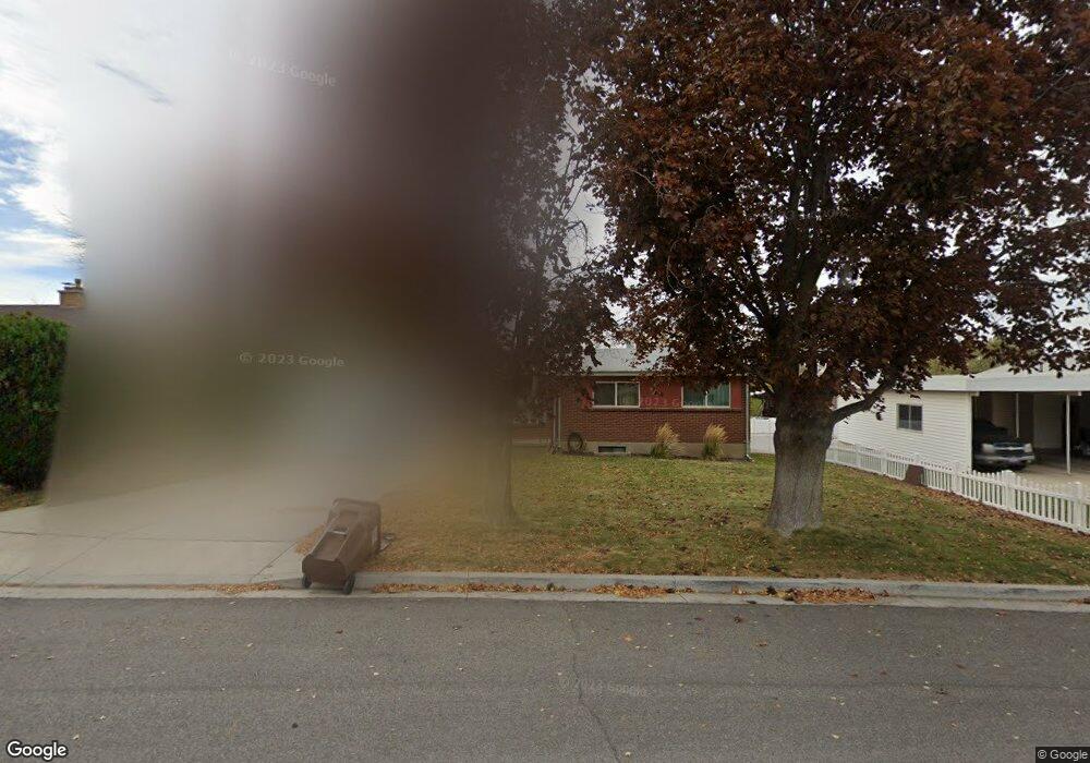 3862 S 825 W, Bountiful, UT 84010 - photo 1