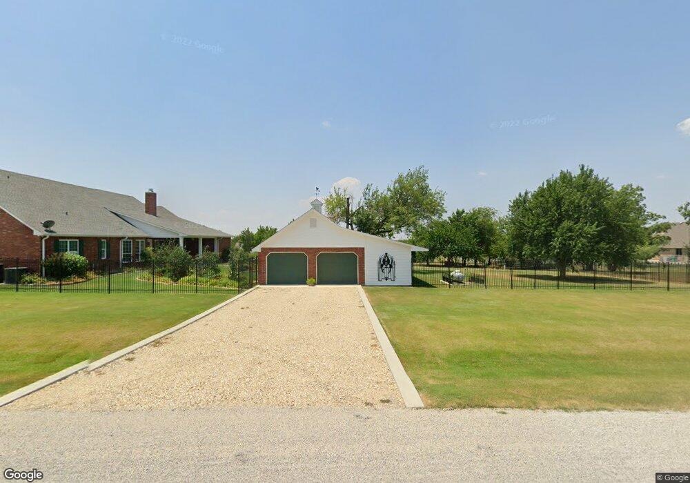 3113 Woodland Ct, Gainesville, TX 76240 - photo 1