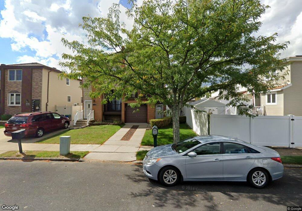 276 Elverton Ave, Staten Island, NY 10308 - photo 1