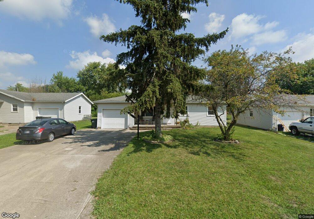 612 W 10th St, Greensburg, IN 47240 - photo 1