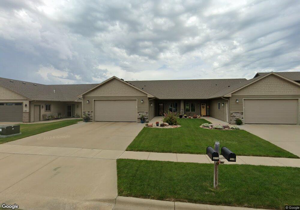 3810 E Brewster St, Sioux Falls, SD 57108 - photo 1
