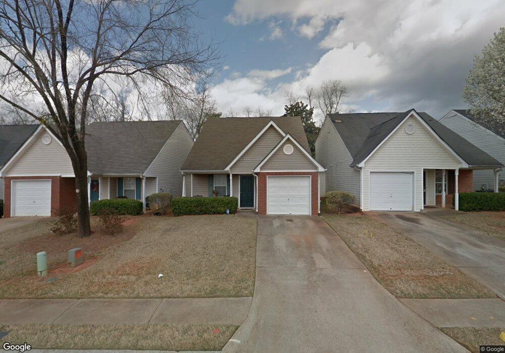 125 Lakeside Cir unit 413, Covington, GA 30016 - photo 1