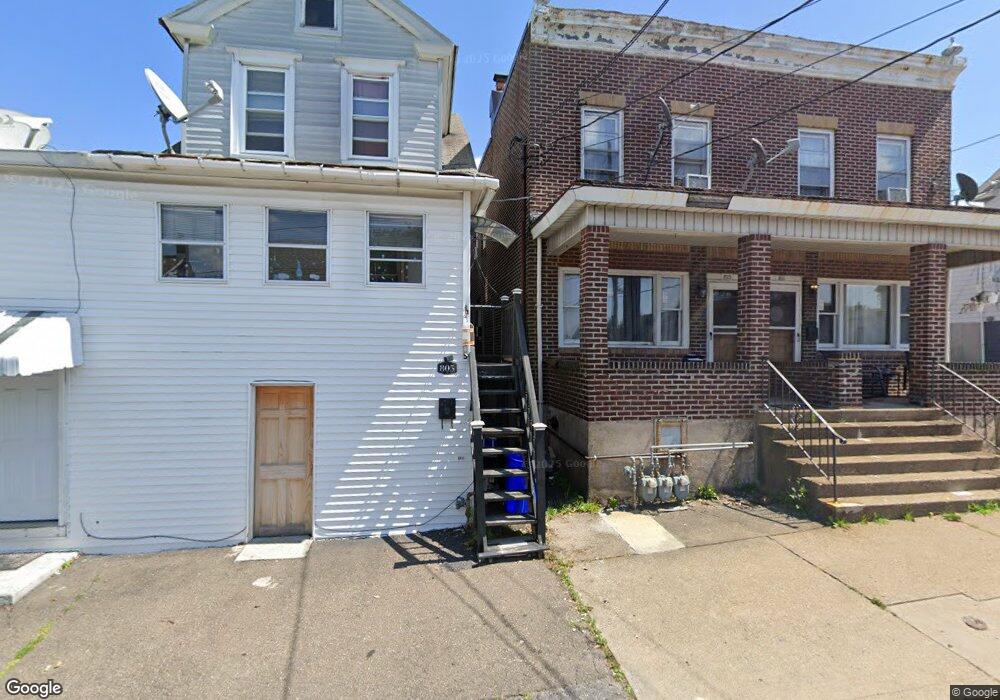 803 N Locust St, Hazleton, PA 18201 - photo 1