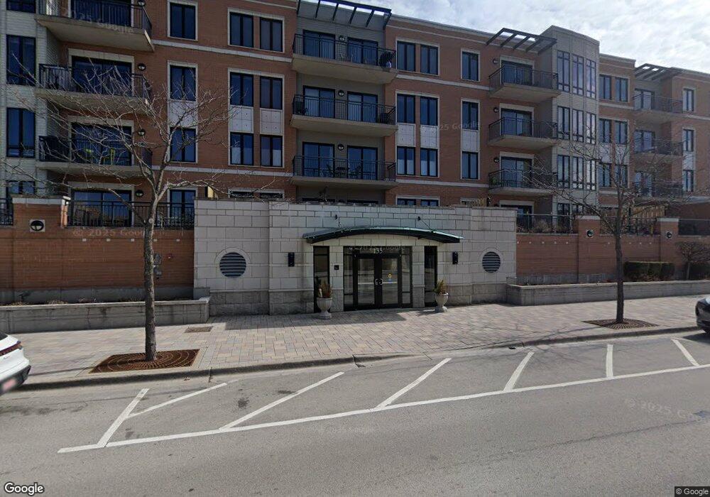 Crescent Court unit P37, Elmhurst, IL 60126 - photo 1