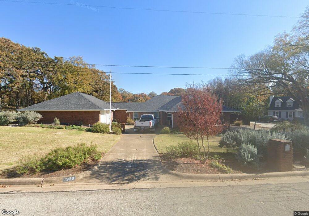 1320 Martha Dr, Bedford, TX 76022 - photo 1