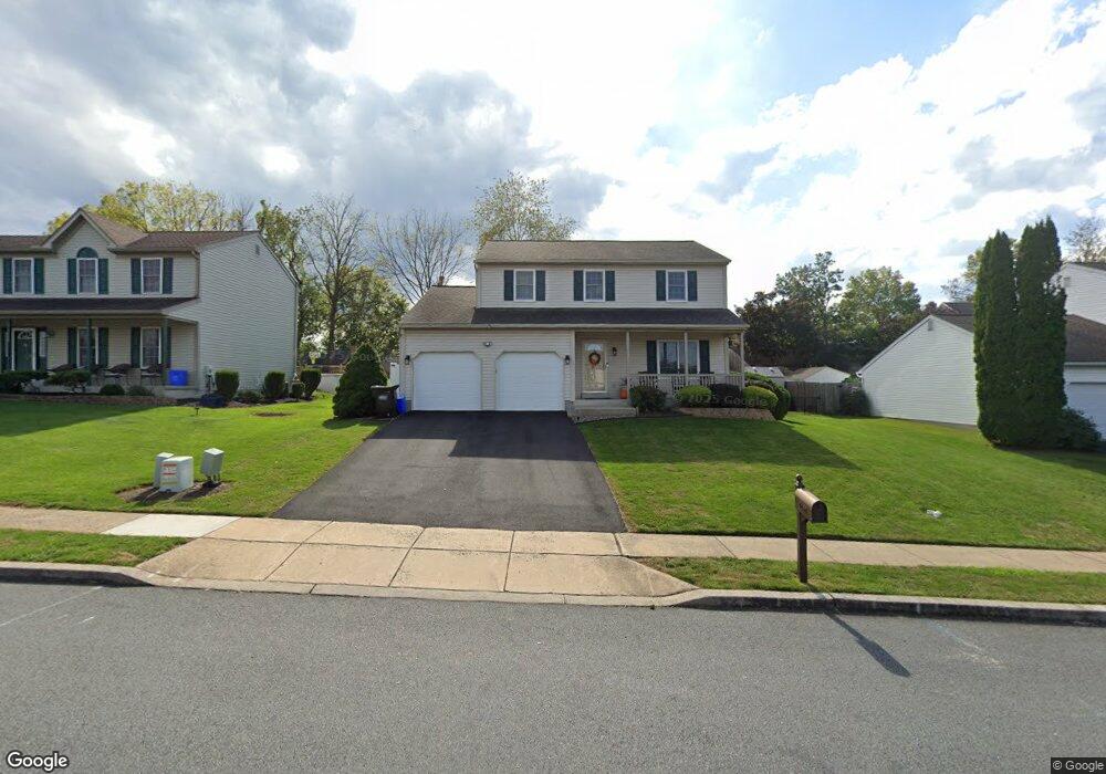 4490 Hillside Rd, Reading, PA 19606 - photo 1