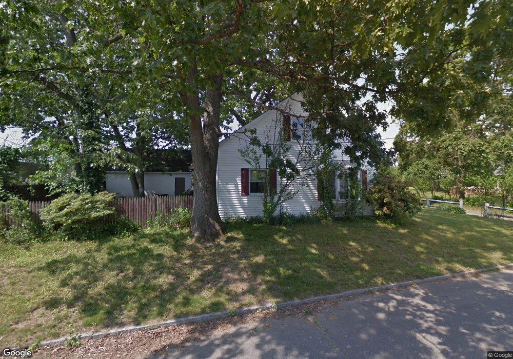 128 Switzer Ave, Springfield, MA 01109 - photo 1