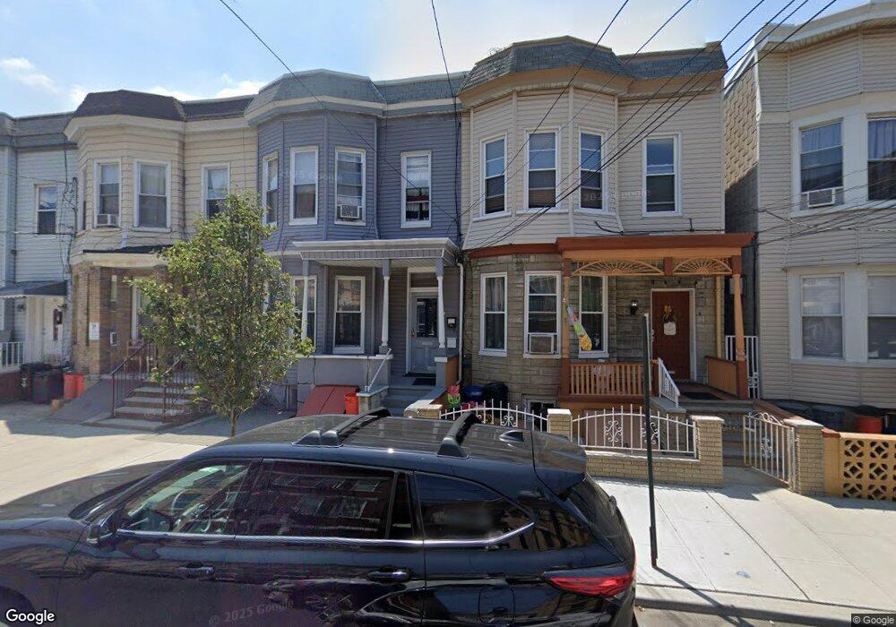 315 28th St, Union City, NJ 07087 - photo 1