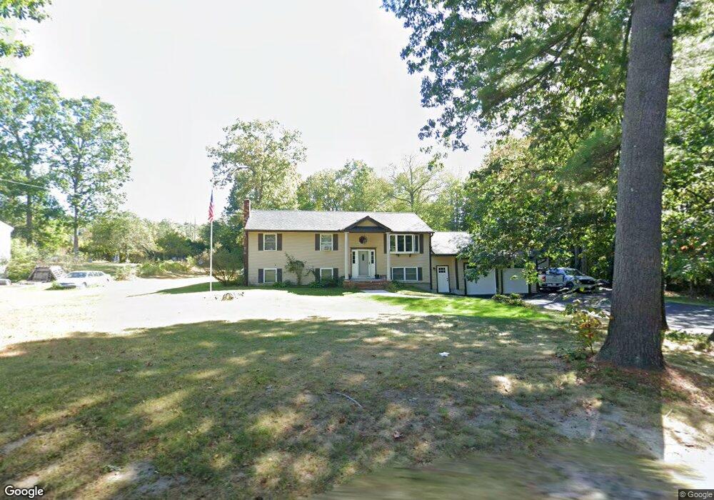 1843 Shirley Rd, Lancaster, MA 01523 - photo 1