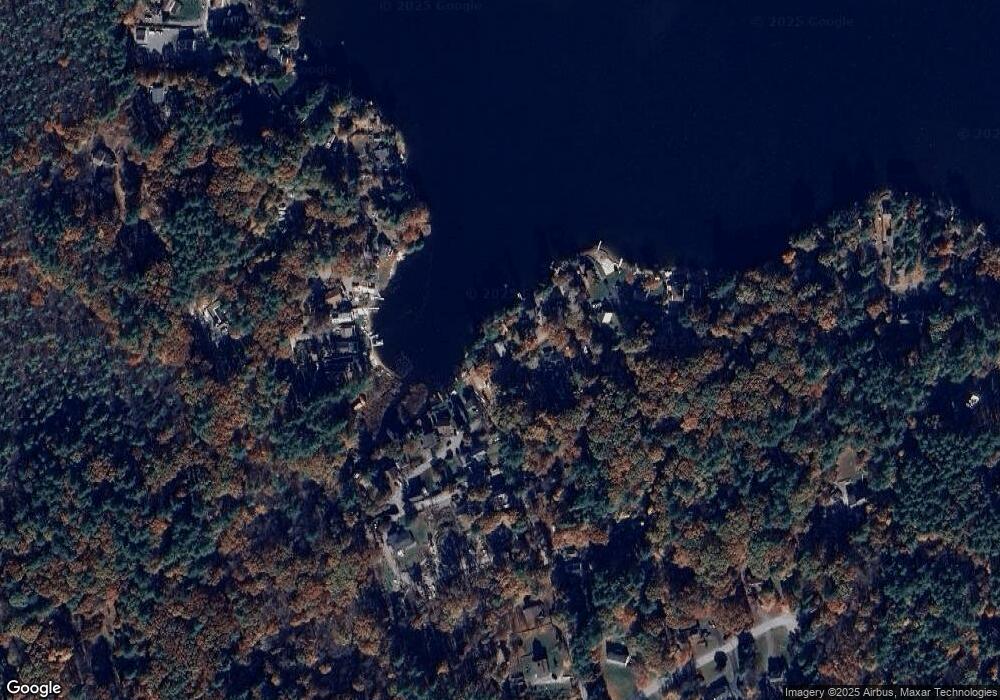 21 Gaston St, Pelham, NH 03076 - photo 1