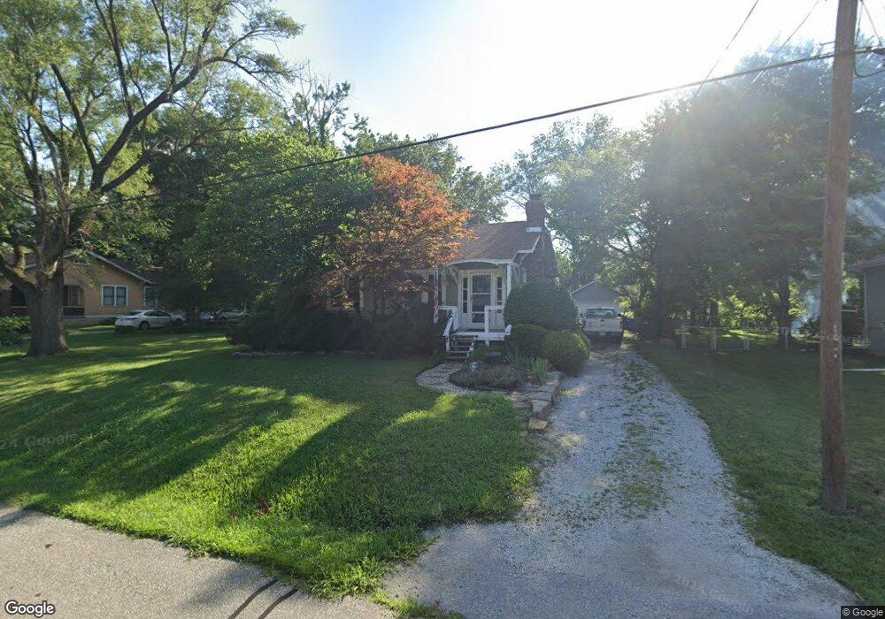 6026 Monrovia St, Shawnee, KS 66216 - photo 1