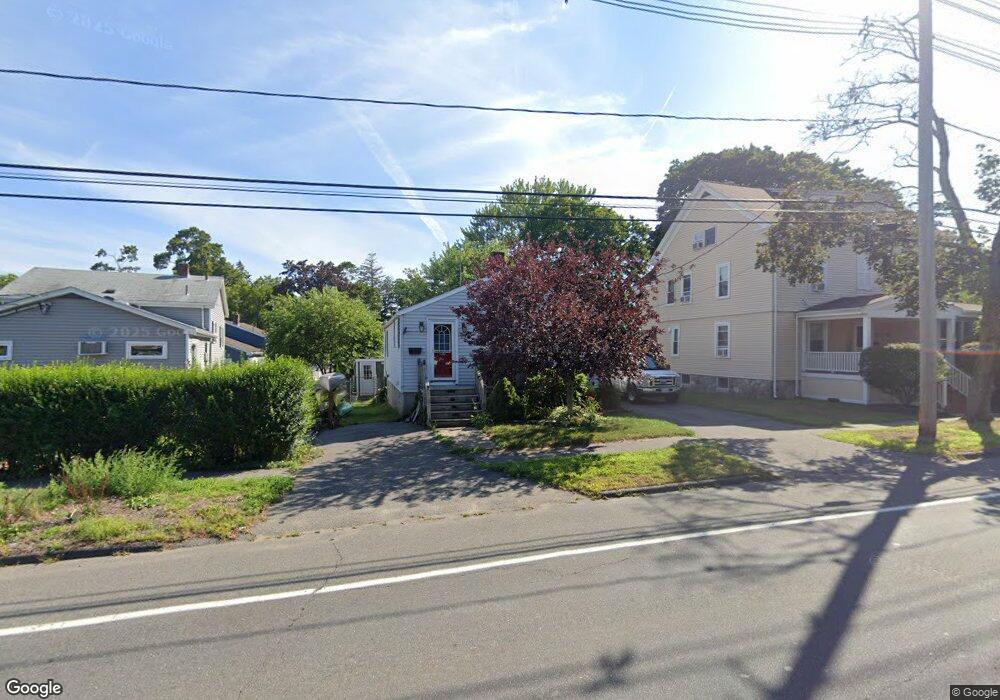 69 Poplar St, Danvers, MA 01923 - photo 1