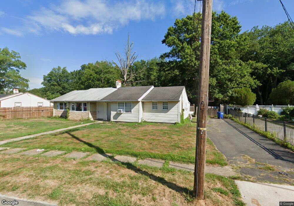 182 Norcross Ln, Pemberton, NJ 08068 - photo 1