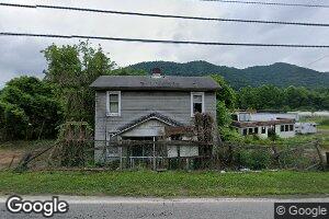 27385 2nd Ave, Handley, WV 25102
