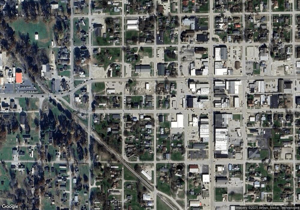 10 2nd St NW, Linton, IN 47441 - photo 1