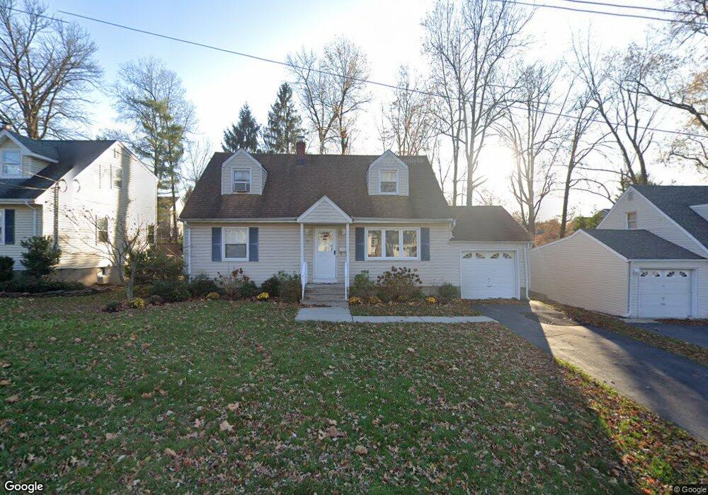 32 Laurel Place, West Caldwell, NJ 07006 - photo 1