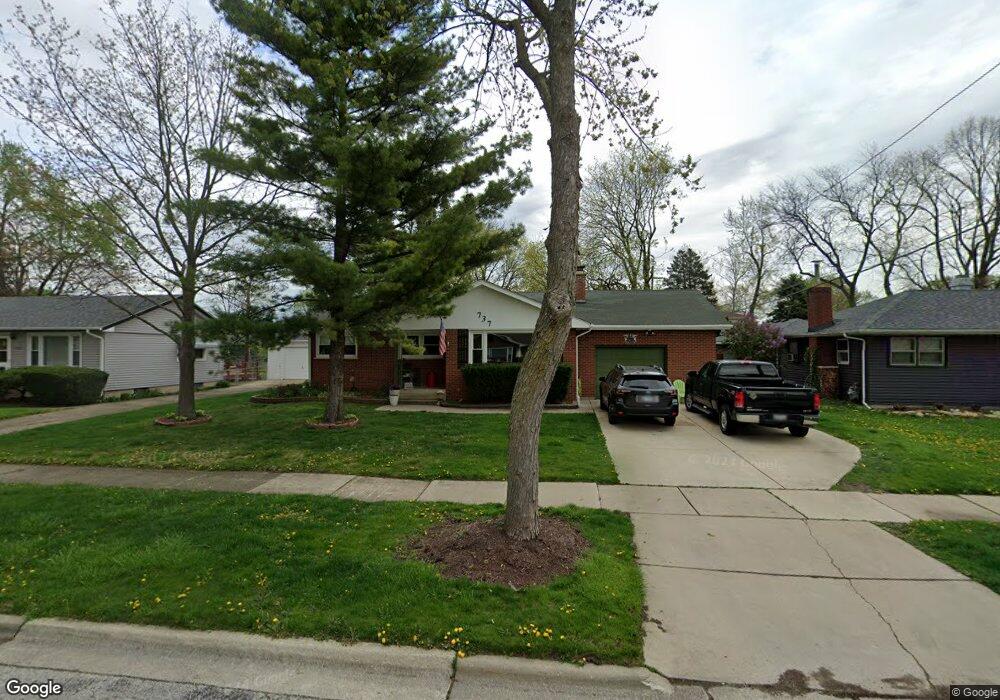 737 N Evanslawn Ave, Aurora, IL 60506 - photo 1