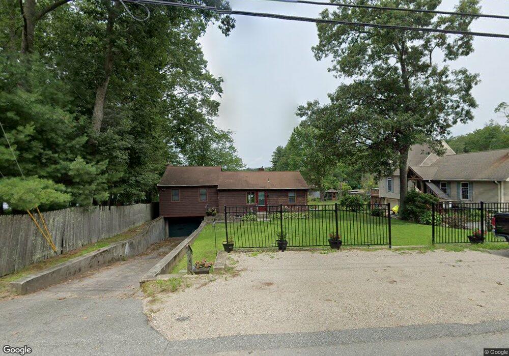 54 Lake View Dr, Chepachet, RI 02814 - photo 1