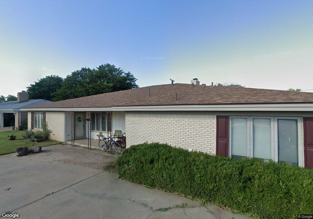 200 Bennett Dr, Dumas, TX 79029 - photo 1