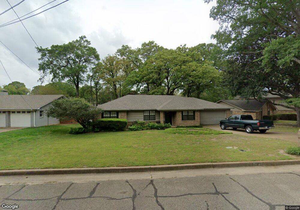 703 Oxford Dr, Tyler, TX 75703 - photo 1