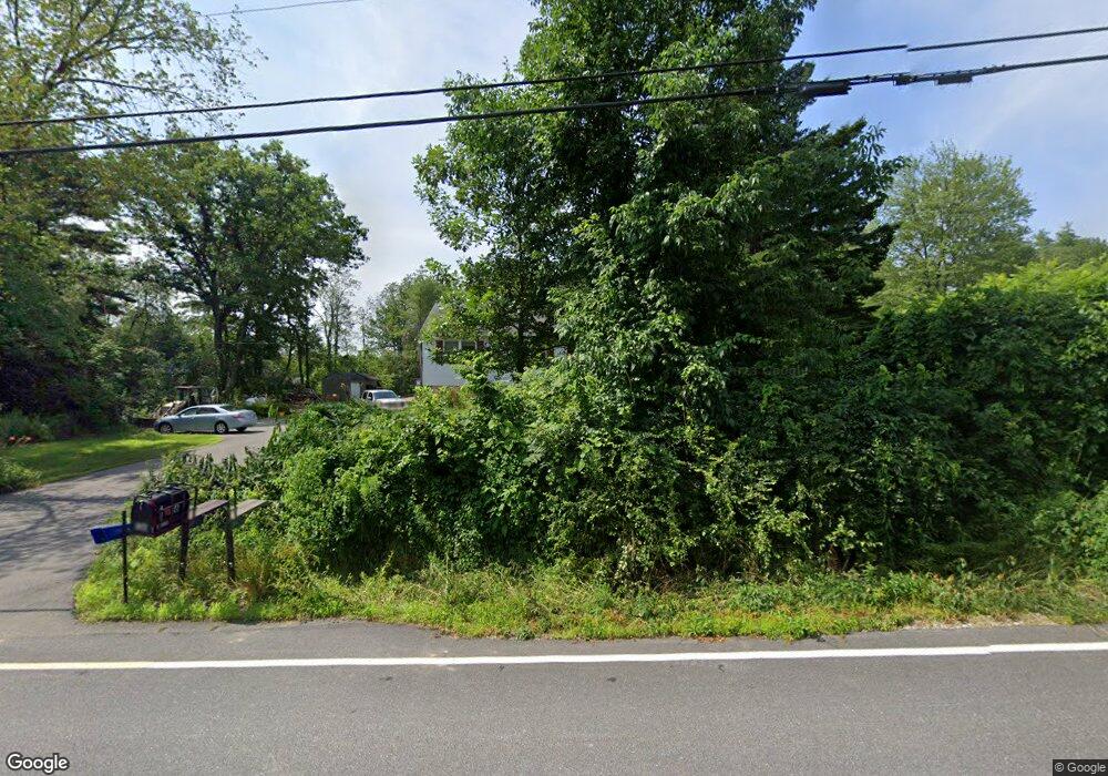 136 Pingree Hill Rd, Auburn, NH 03032 - photo 1