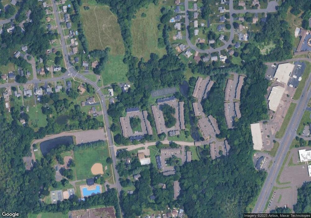 154 Churchill Dr, Newington, CT 06111 - photo 1