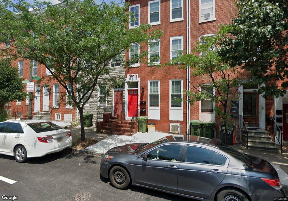 828 W Lombard St, Baltimore, MD 21201 - photo 1