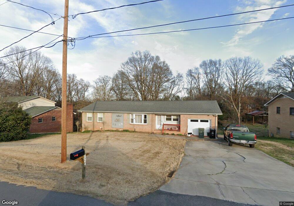 224 Stonewall Cir SW, Concord, NC 28027 - photo 1