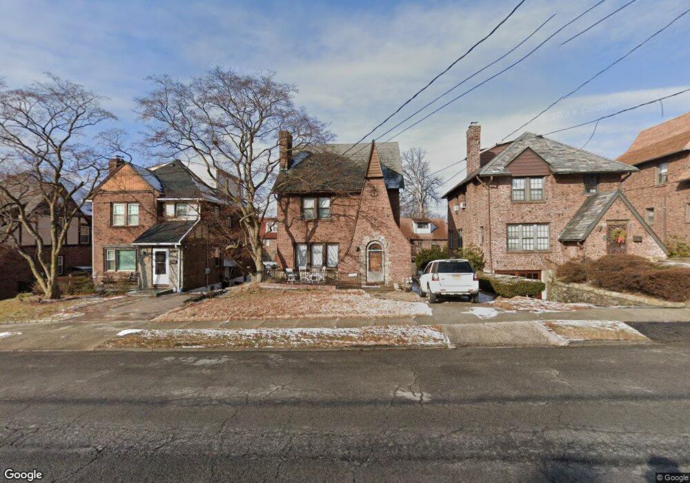 641 Kimball Ave, Yonkers, NY 10704 - photo 1