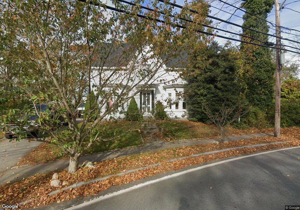 8 Quissett Ave, Woods Hole, MA 02543 - photo 1