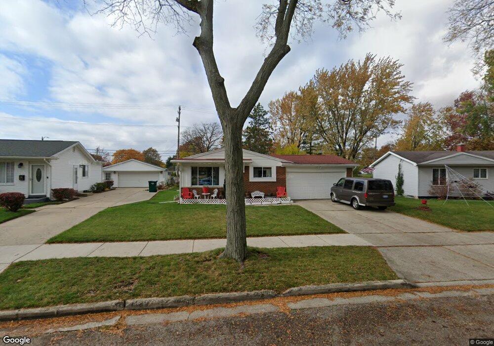 4024 Clayborn Rd, Lansing, MI 48911 - photo 1