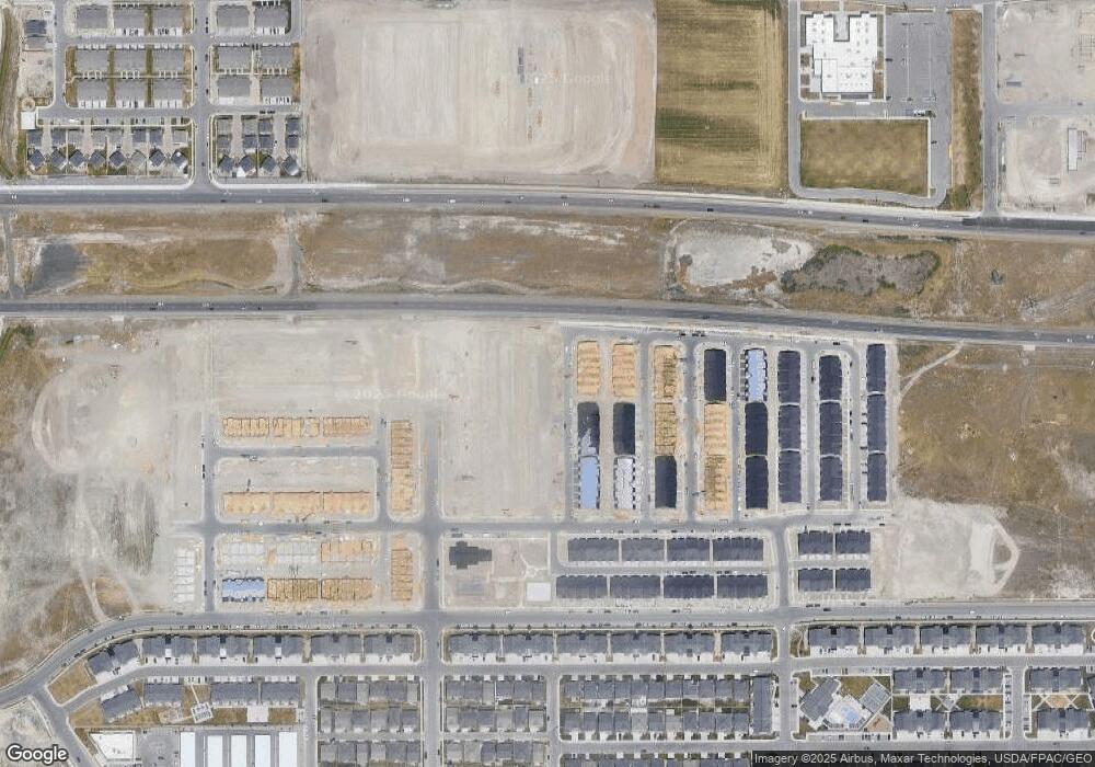 2060 N 4040 W unit 426, West, UT 84043 - photo 1