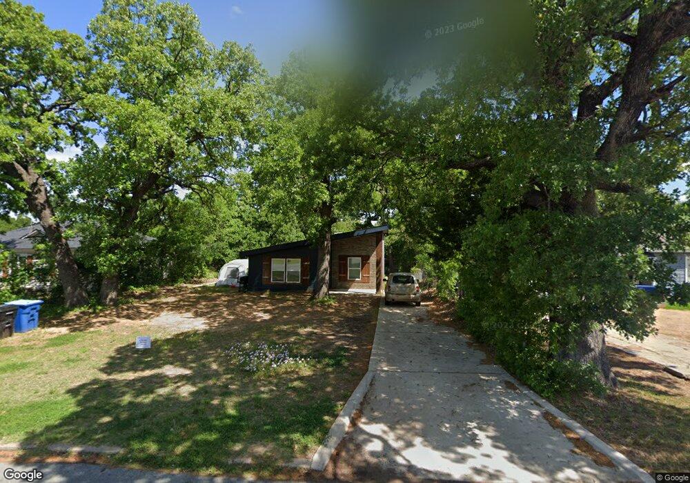 49 W Parnell St, Denison, TX 75020 - photo 1