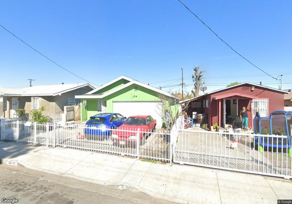621 W Cherry St, Compton, CA 90222 - photo 1