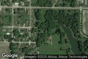 402 Olive St, Watson, IL 62473
