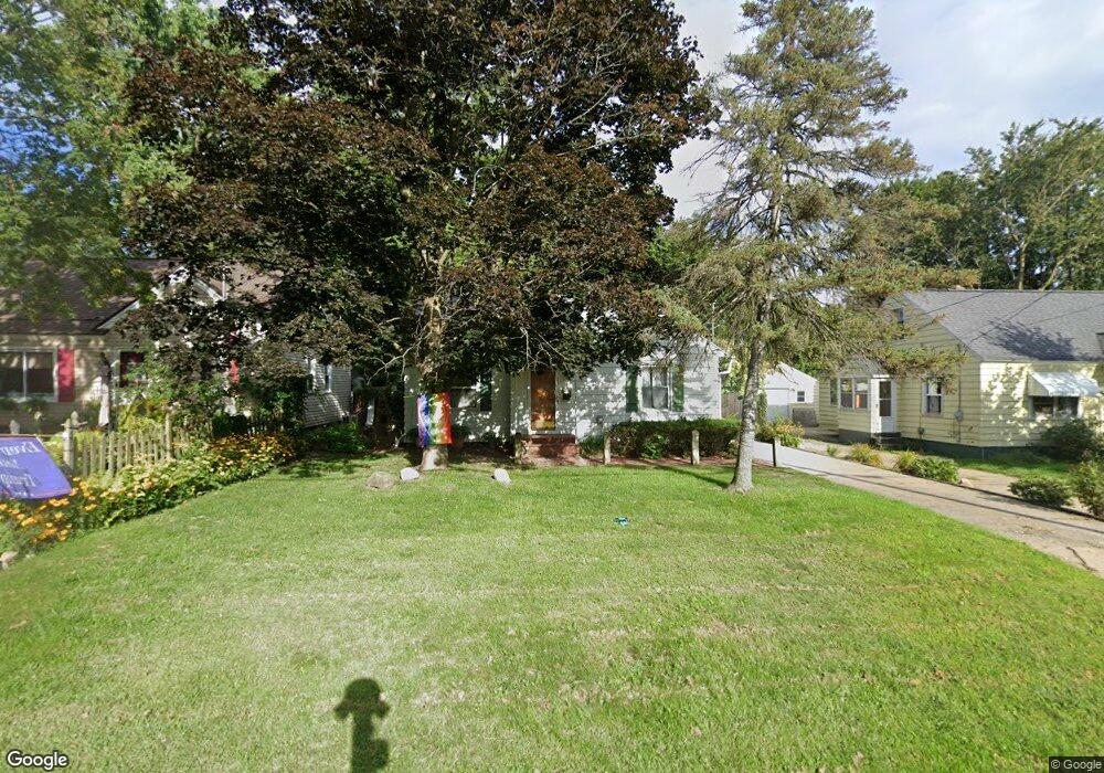 1330 Edith Ave NE, Grand Rapids, MI 49505 - photo 1