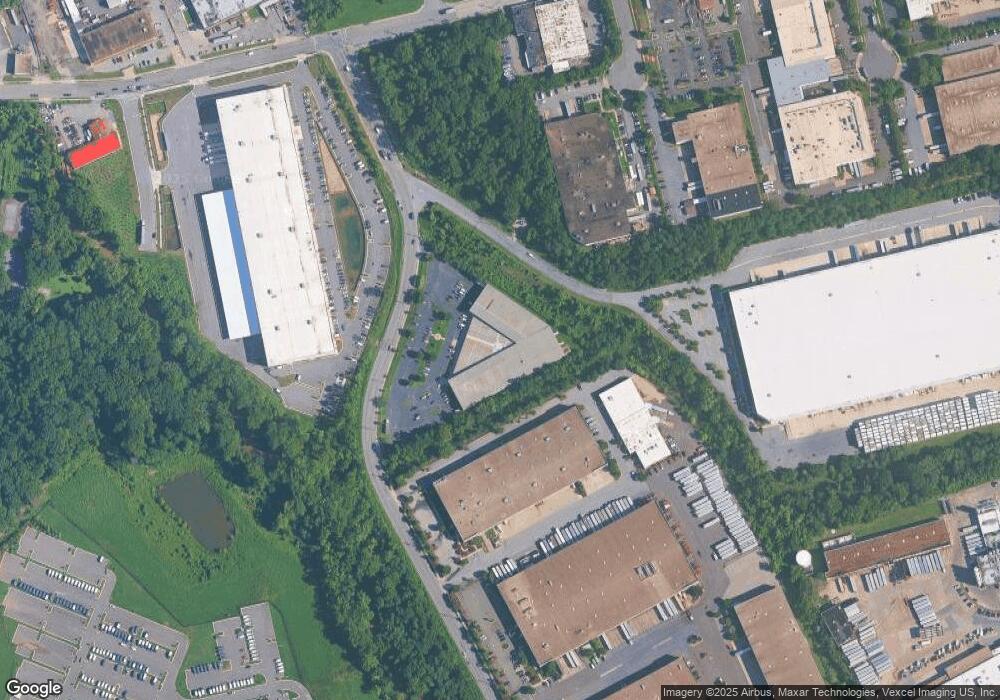 1701 Cabin Branch Dr, Landover, MD 20785 - photo 1