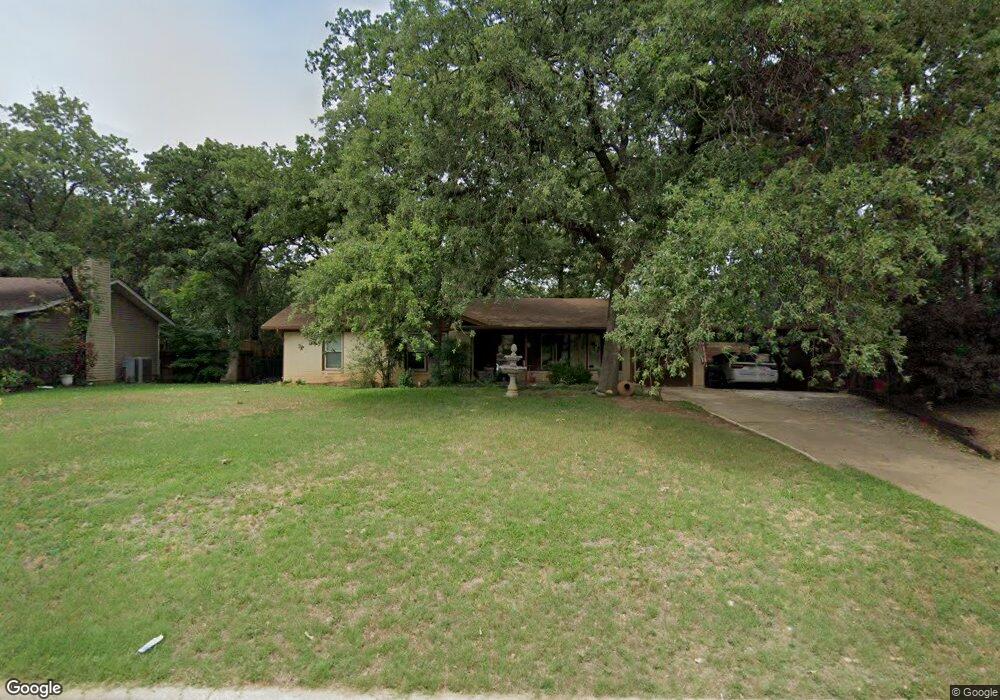 605 Buena Vista Dr, Hurst, TX 76053 - photo 1
