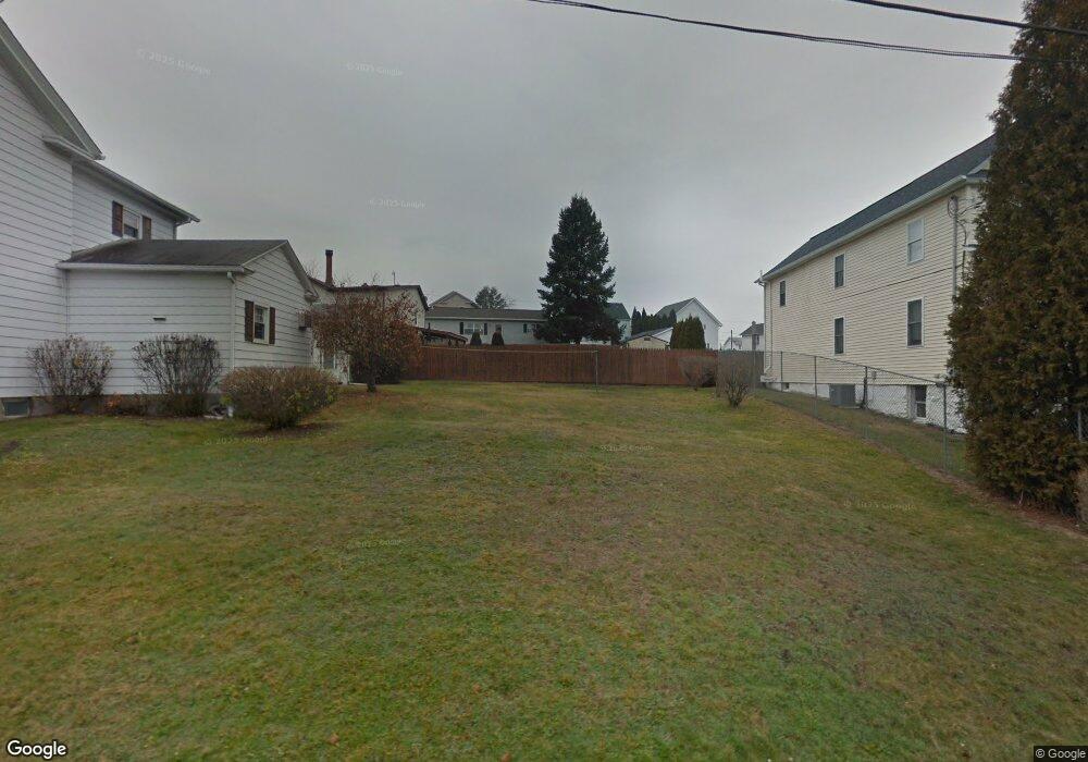 127 Gouge St, Wilkes-Barre, PA 18705 - photo 1