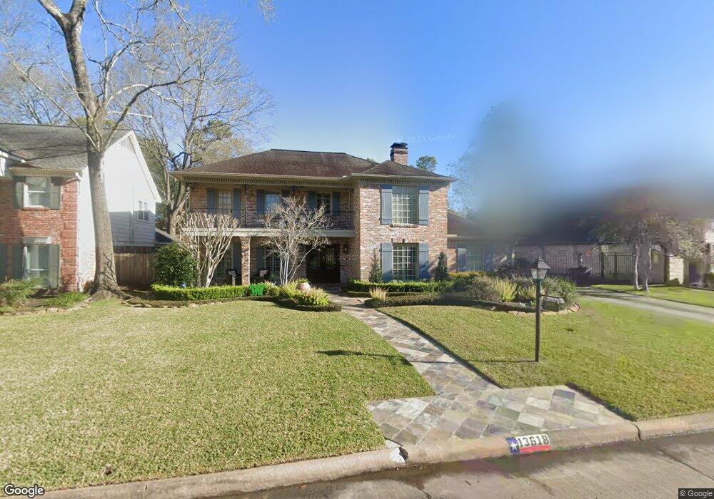 13618 Apple Tree Rd, Houston, TX 77079 - photo 1
