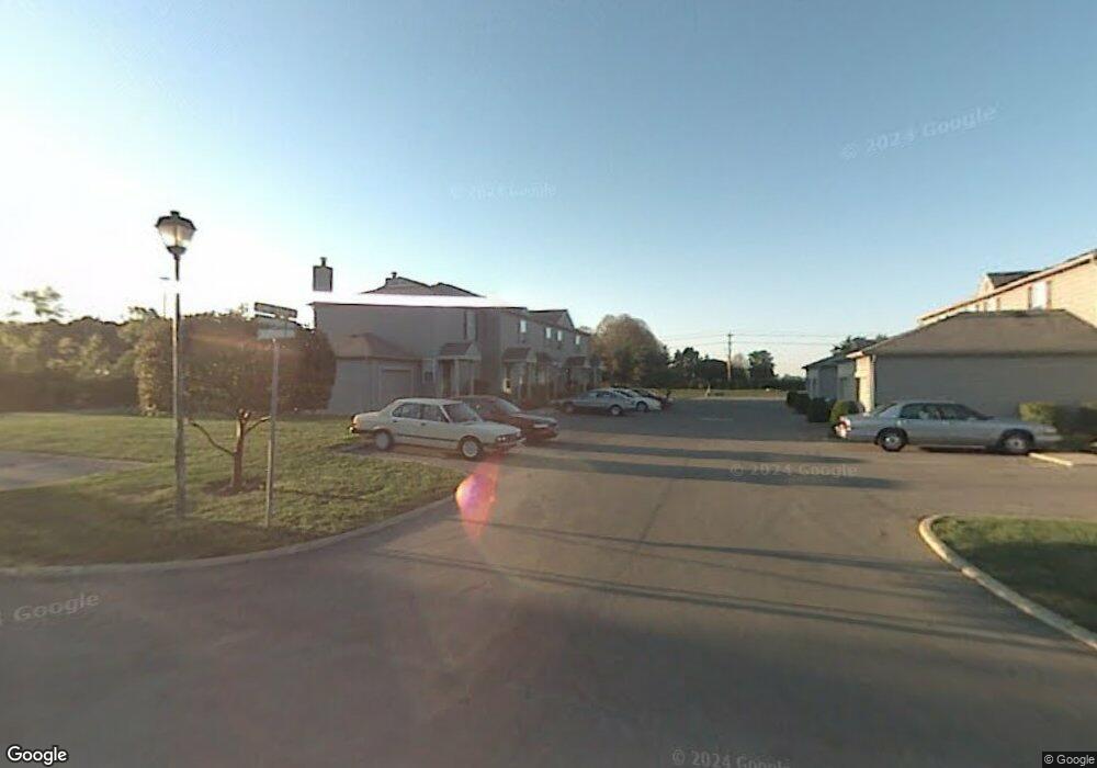 2318 Sandman Dr unit 71D, Columbus, OH 43235 - photo 1